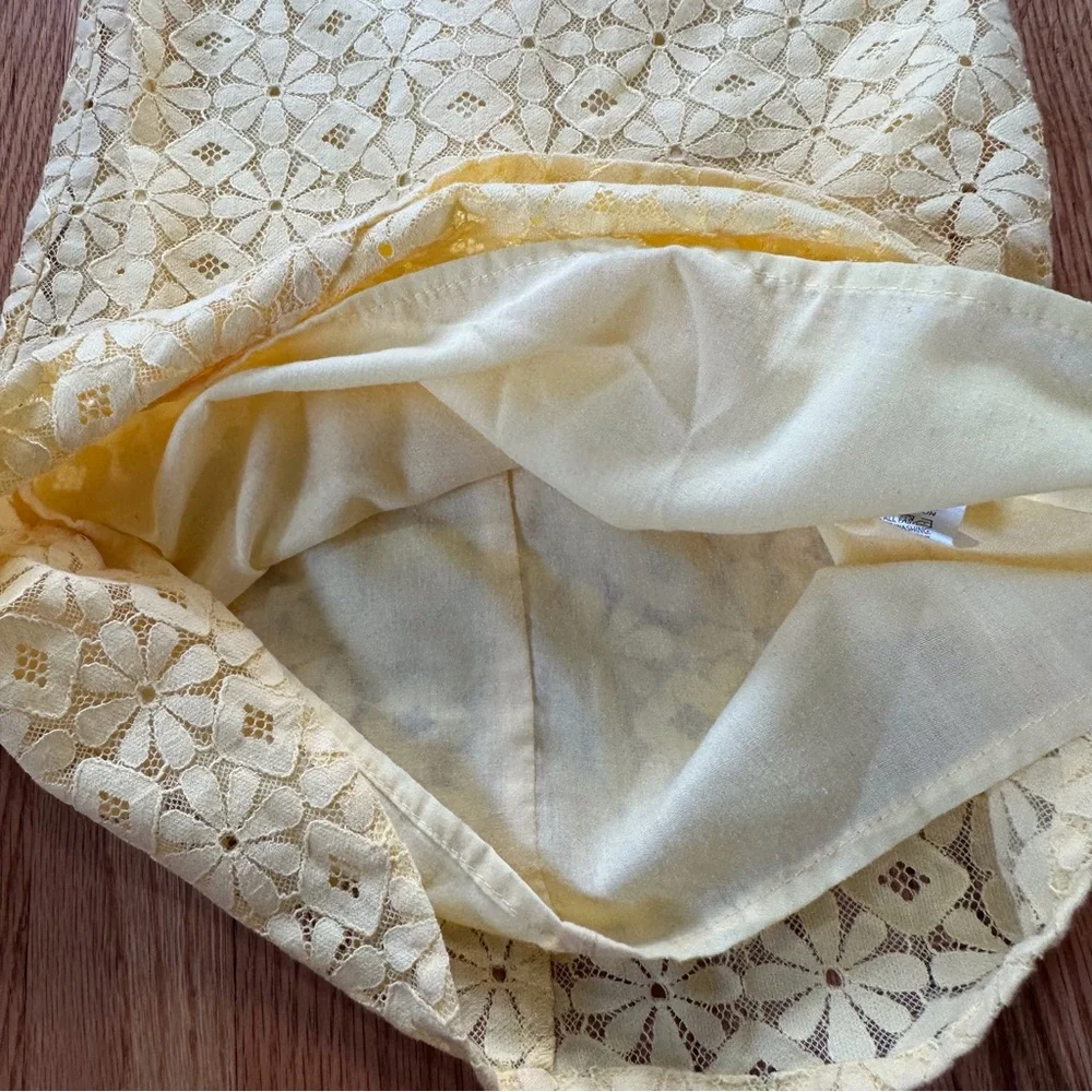 The Children’s Place Pastel Yellow Floral Eyelet dress size 5T